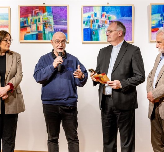U Karlovcu otvorena izložba "Pejzaž i vedute prožete svjetlom"